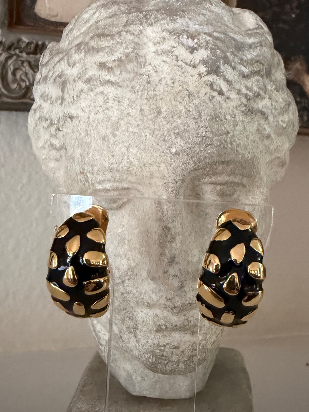 Vintage GRAZIANO Black & Gold Statement Clip-On Earrings